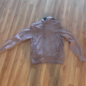 Uniqlo Pulllover Hoodie